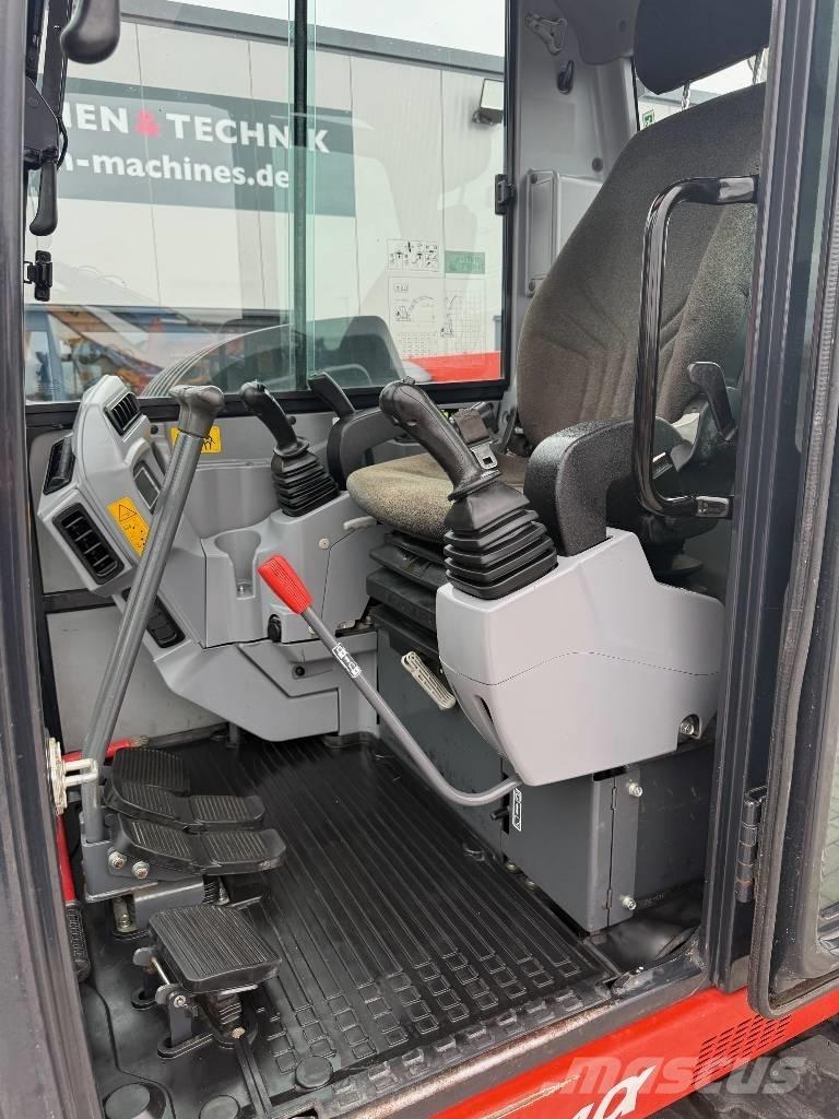 Kubota KX 080-4 Väikeekskavaatorid 7t-12t