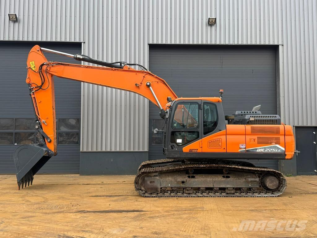 Doosan DX225LC-7 Muud ekskavaatorid