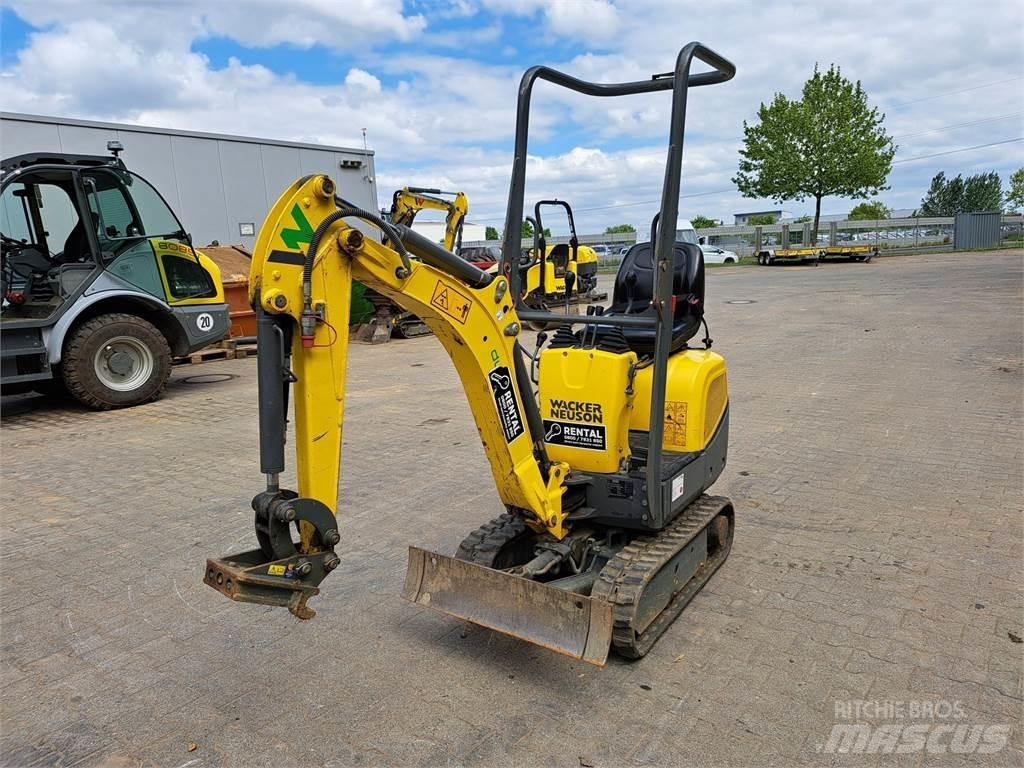 Wacker Neuson 803 Roomikekskavaatorid