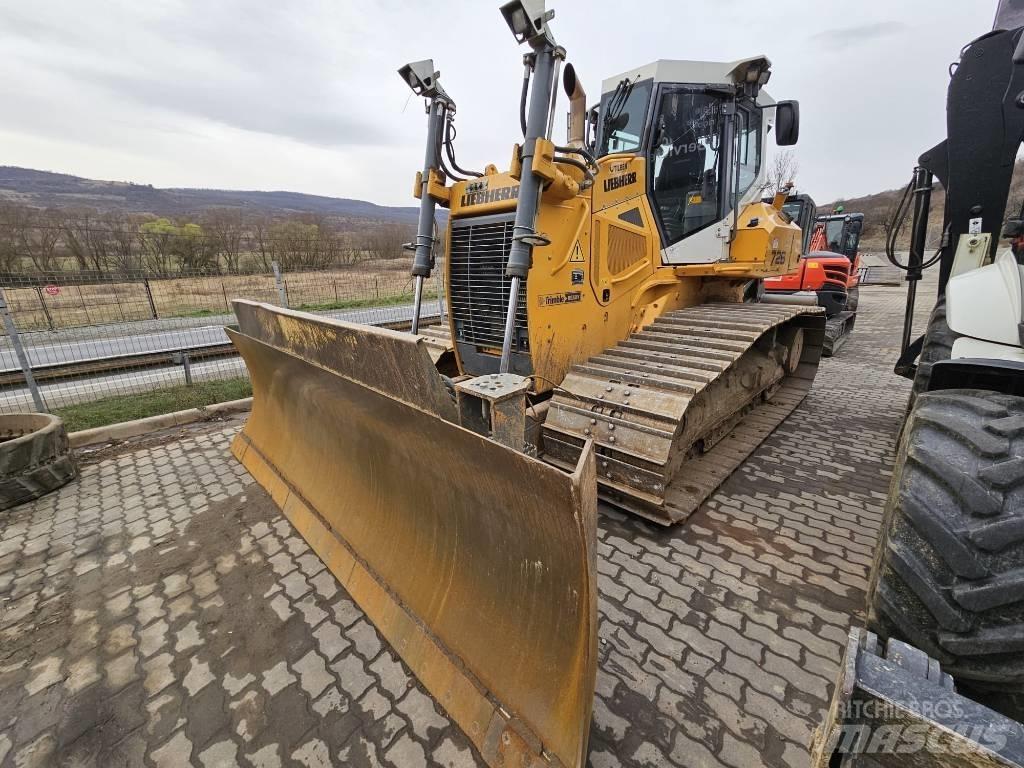 Liebherr PR 726 LGP Buldooserid