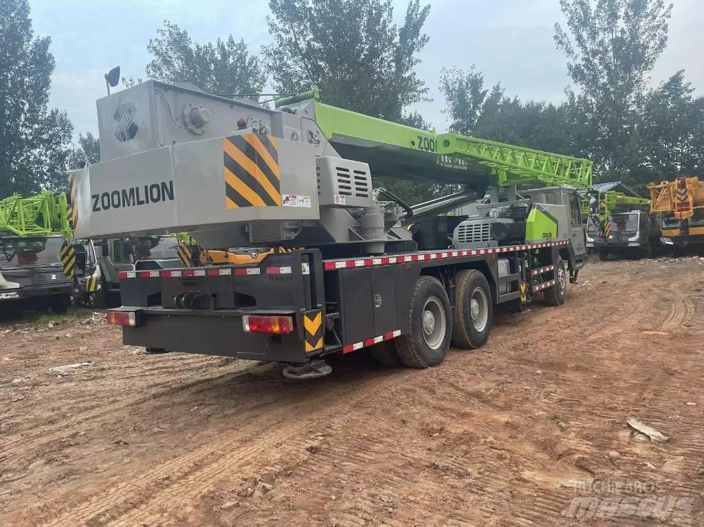 Zoomlion ZTC 500 V Maastikutõstukid