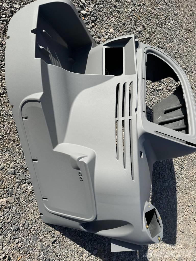 JCB 3 CX Side Panel Kabiinid