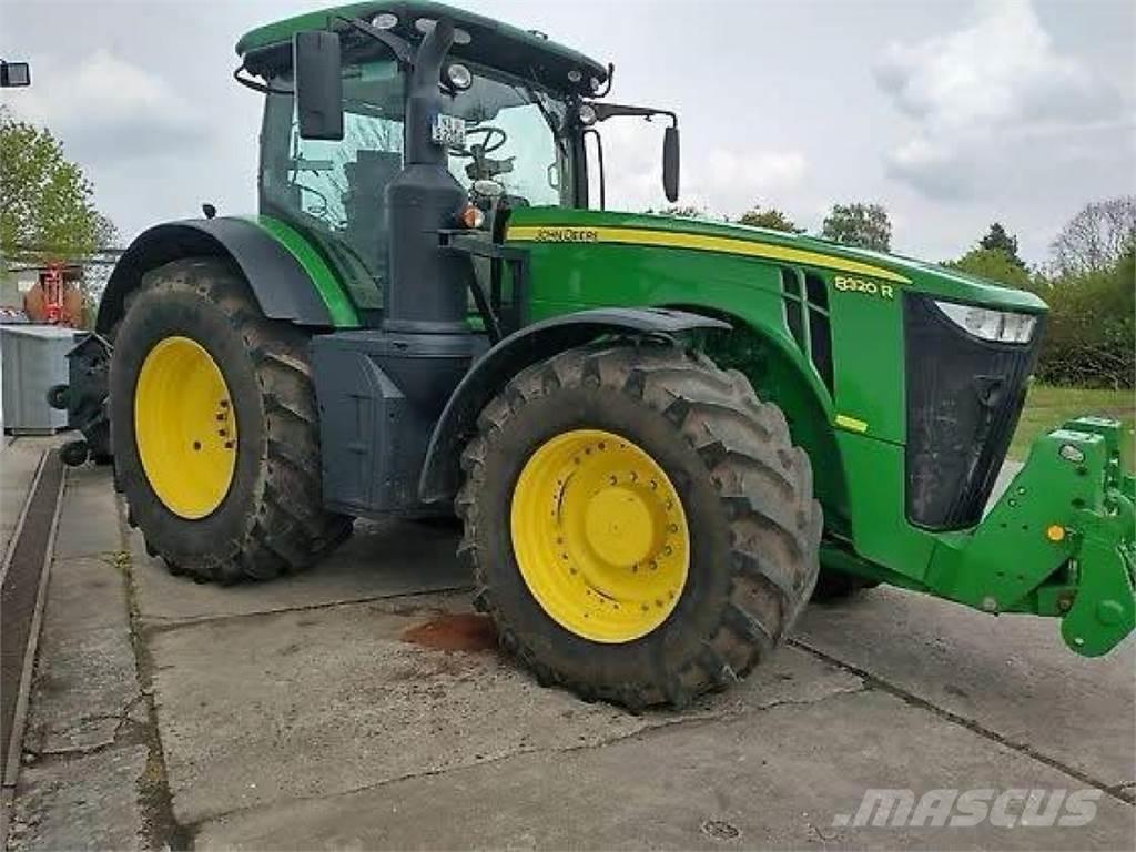 John Deere 8320R Traktorid