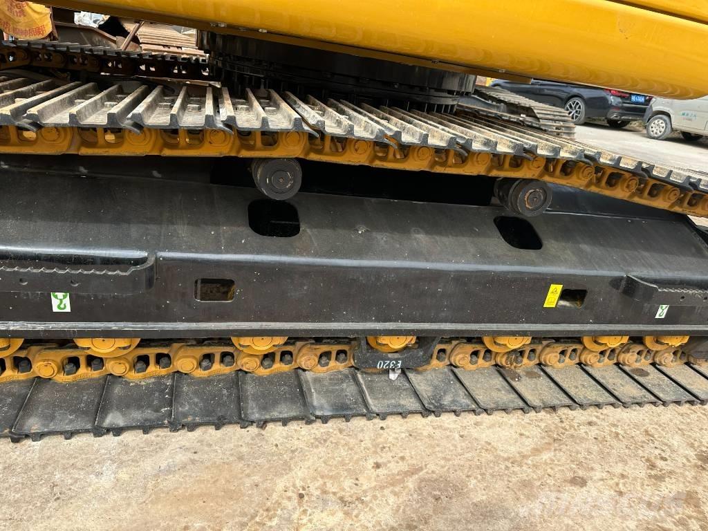 CAT CAT320D Väikeekskavaatorid 7t-12t
