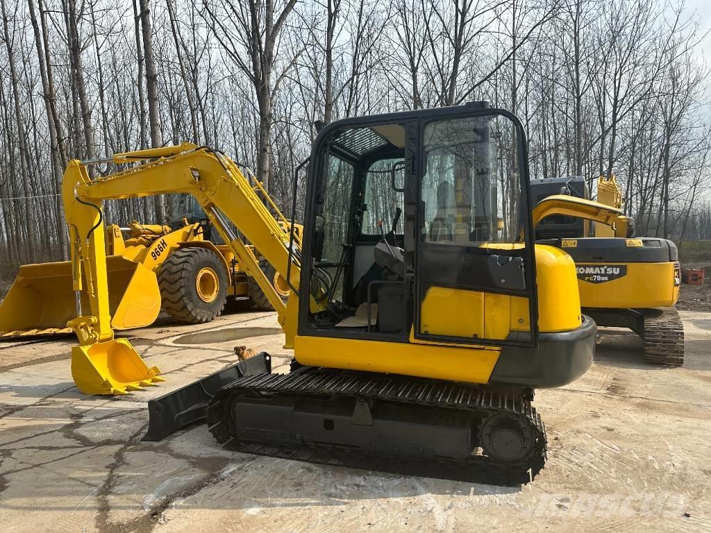 Komatsu PC56-7 Roomikekskavaatorid