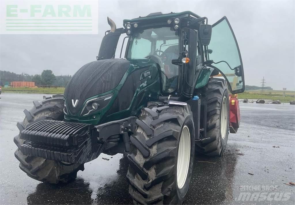 Valtra T174 Traktorid