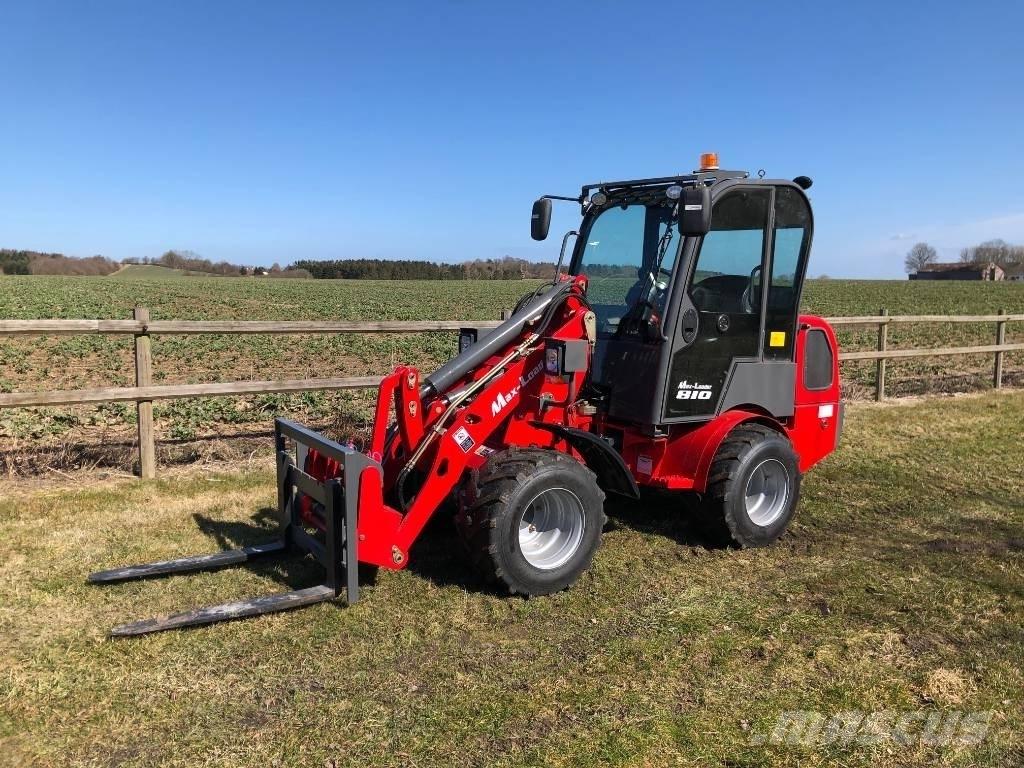  Max Loader  810 Väikelaadurid