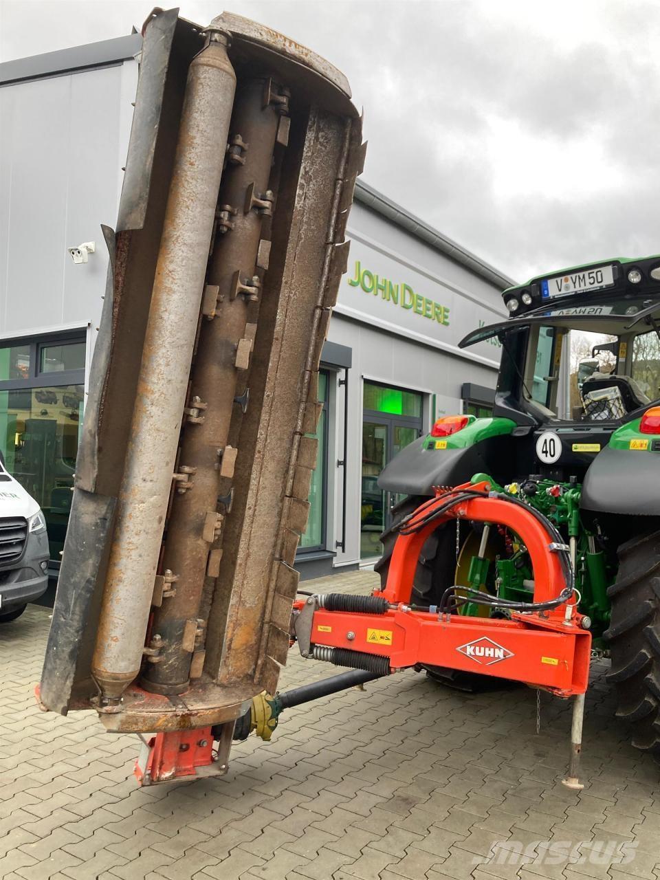 Kuhn TBES 262 Karjamaade niidukid / pealselõikurid