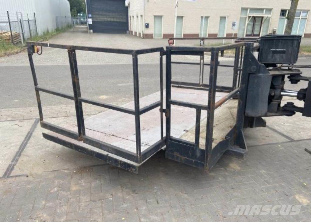 Manitou MRT2540 Teleskooplaadurid