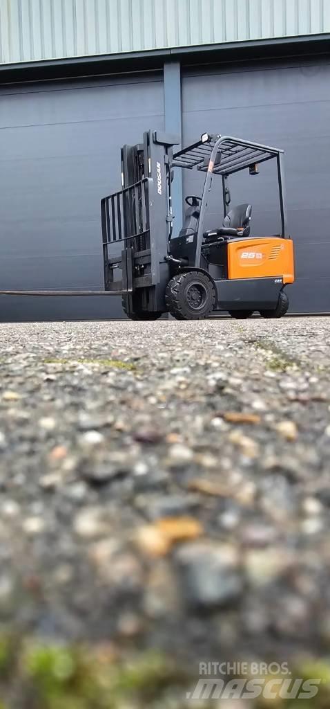 Doosan B 25 X-7 Elektritõstukid