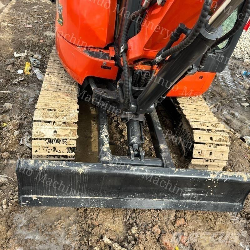 Kubota U 30 Miniekskavaatorid < 7 t