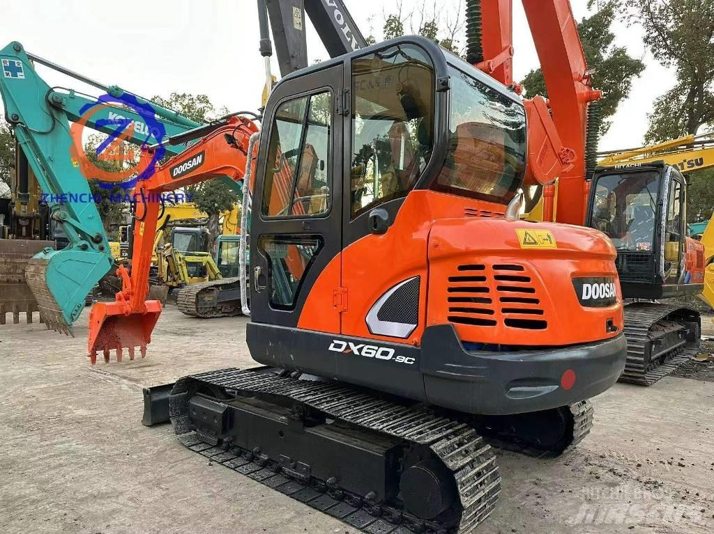 Doosan DX 60 Miniekskavaatorid < 7 t