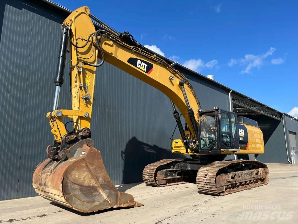 CAT 352F Roomikekskavaatorid