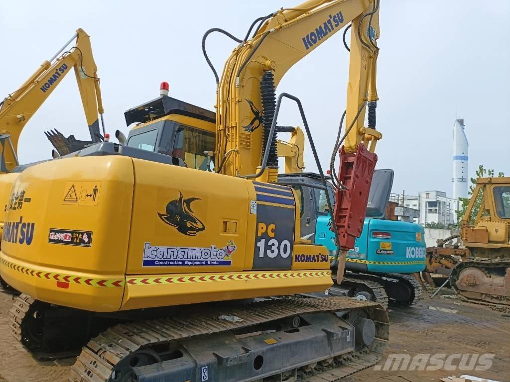 Komatsu PC130 Roomikekskavaatorid