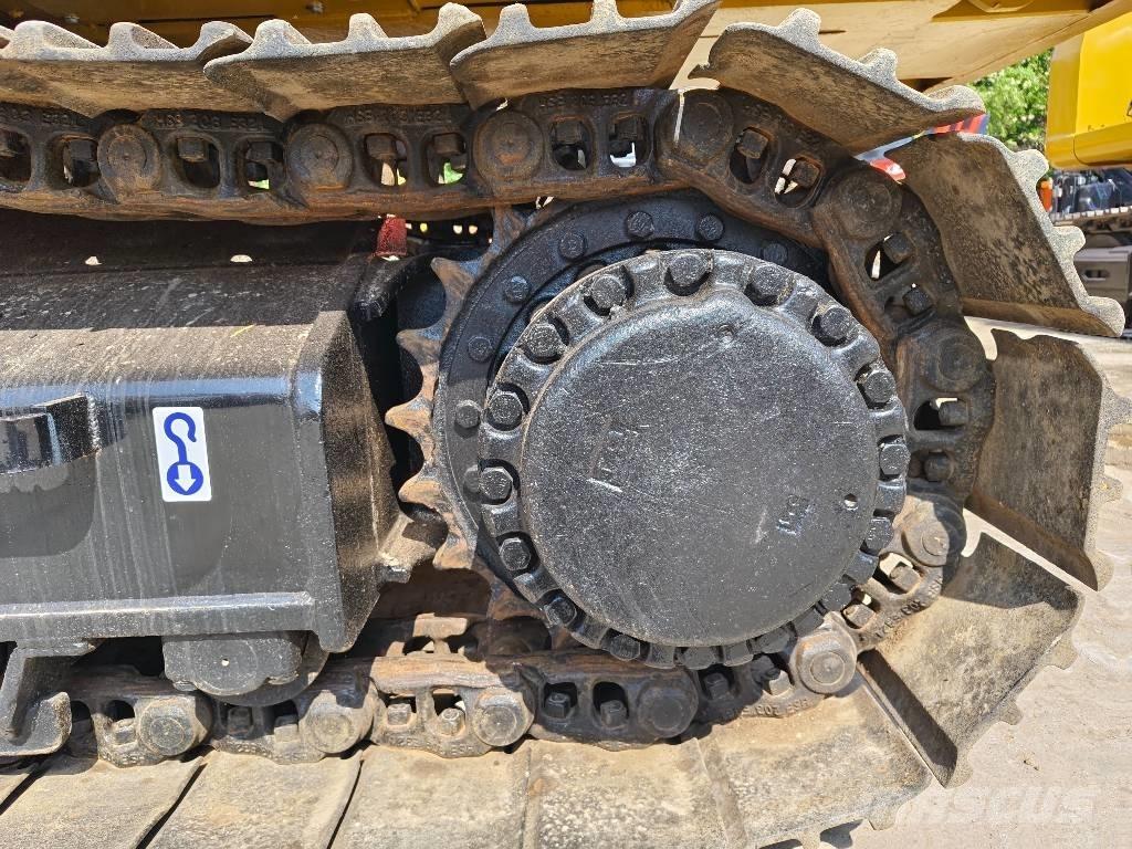 CAT 325 C Roomikekskavaatorid