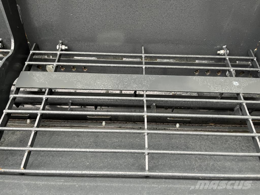 Ysta SP-1000 Liivapuisturid ja soolapuisturid