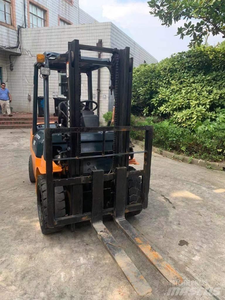 Toyota 30-5 FBL 25 Teleskooplaadurid