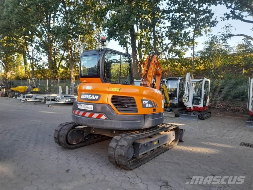 Doosan DX85R-3 Väikeekskavaatorid 7t-12t