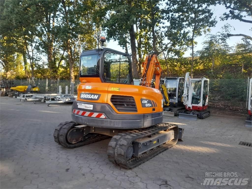 Doosan DX85R-3 Väikeekskavaatorid 7t-12t