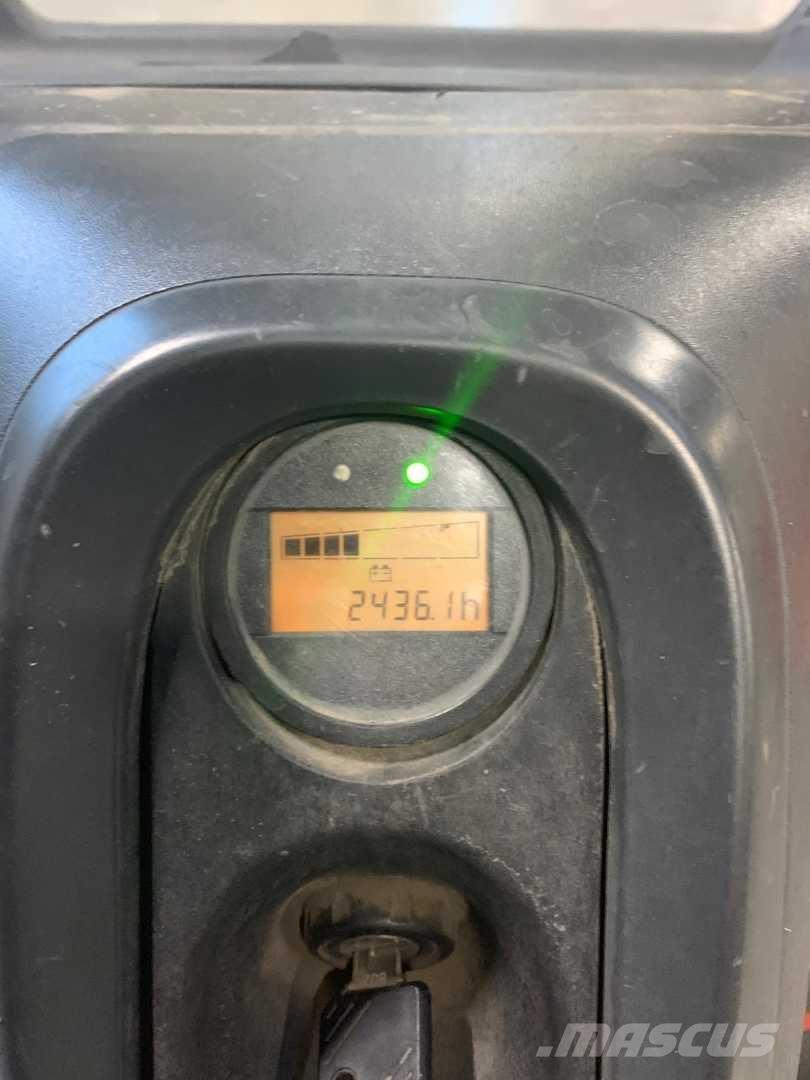 Linde T20 Järelkäidavad virnastajad