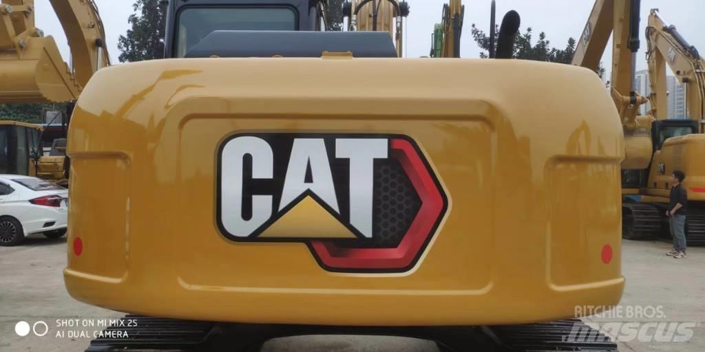 CAT 2021 CAT 313D2GC Ratasekskavaatorid