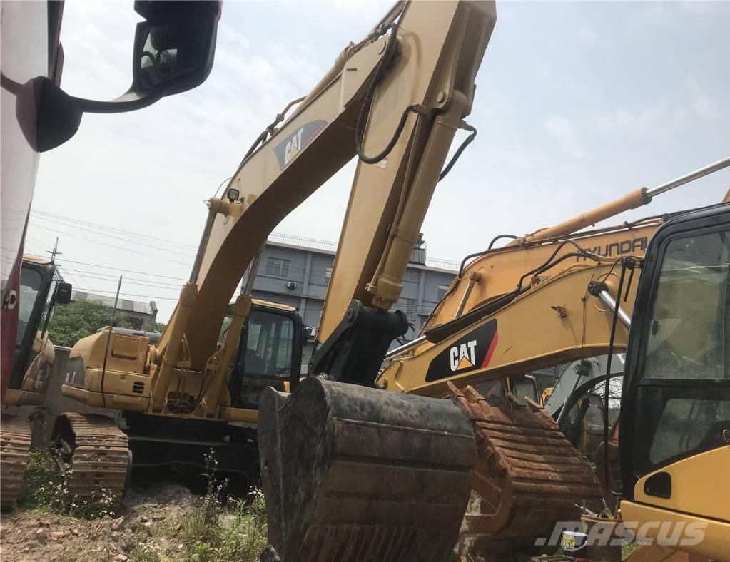 CAT 330C Roomikekskavaatorid
