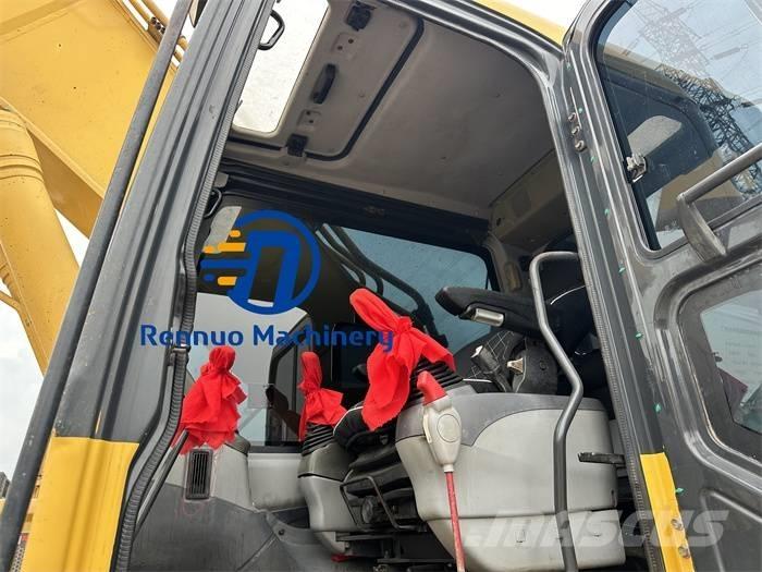 Komatsu PC 400-7 Roomikekskavaatorid
