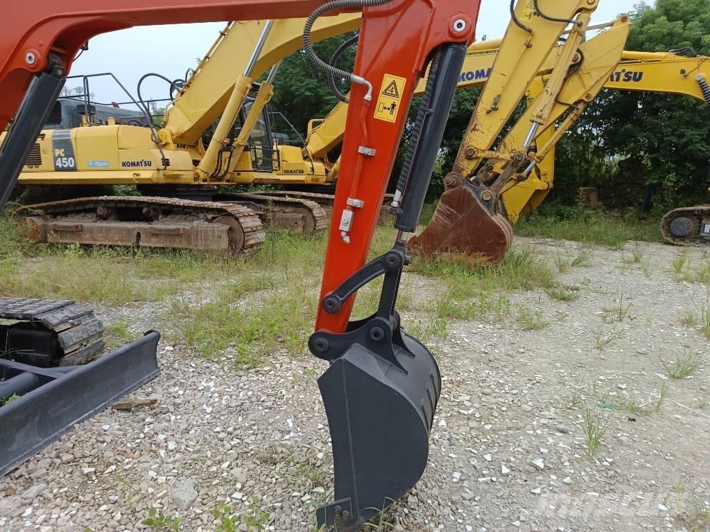 Kubota KX 155 Roomikekskavaatorid