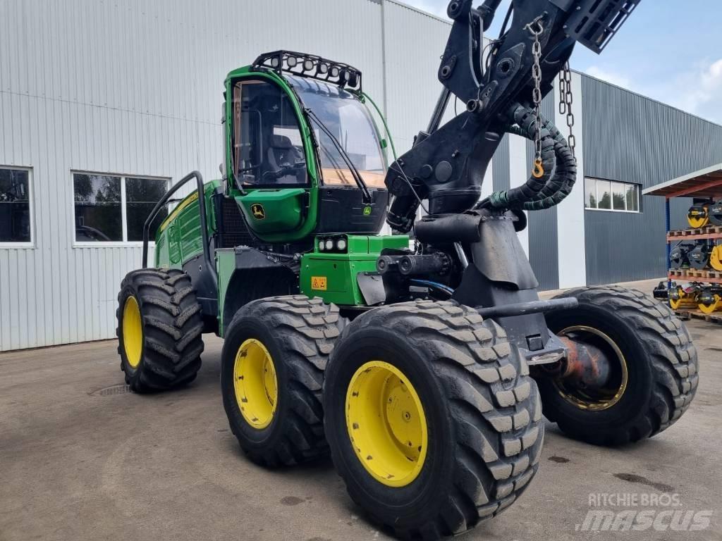 John Deere 1270 G Harvesterid