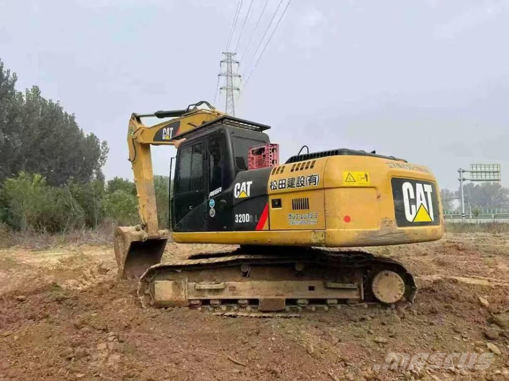 CAT 320 D L Roomikekskavaatorid
