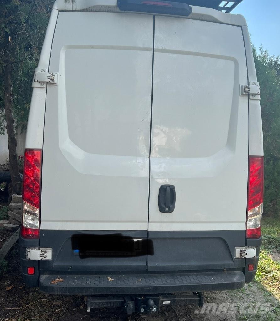 Iveco Daily 35S15 Kaubikud