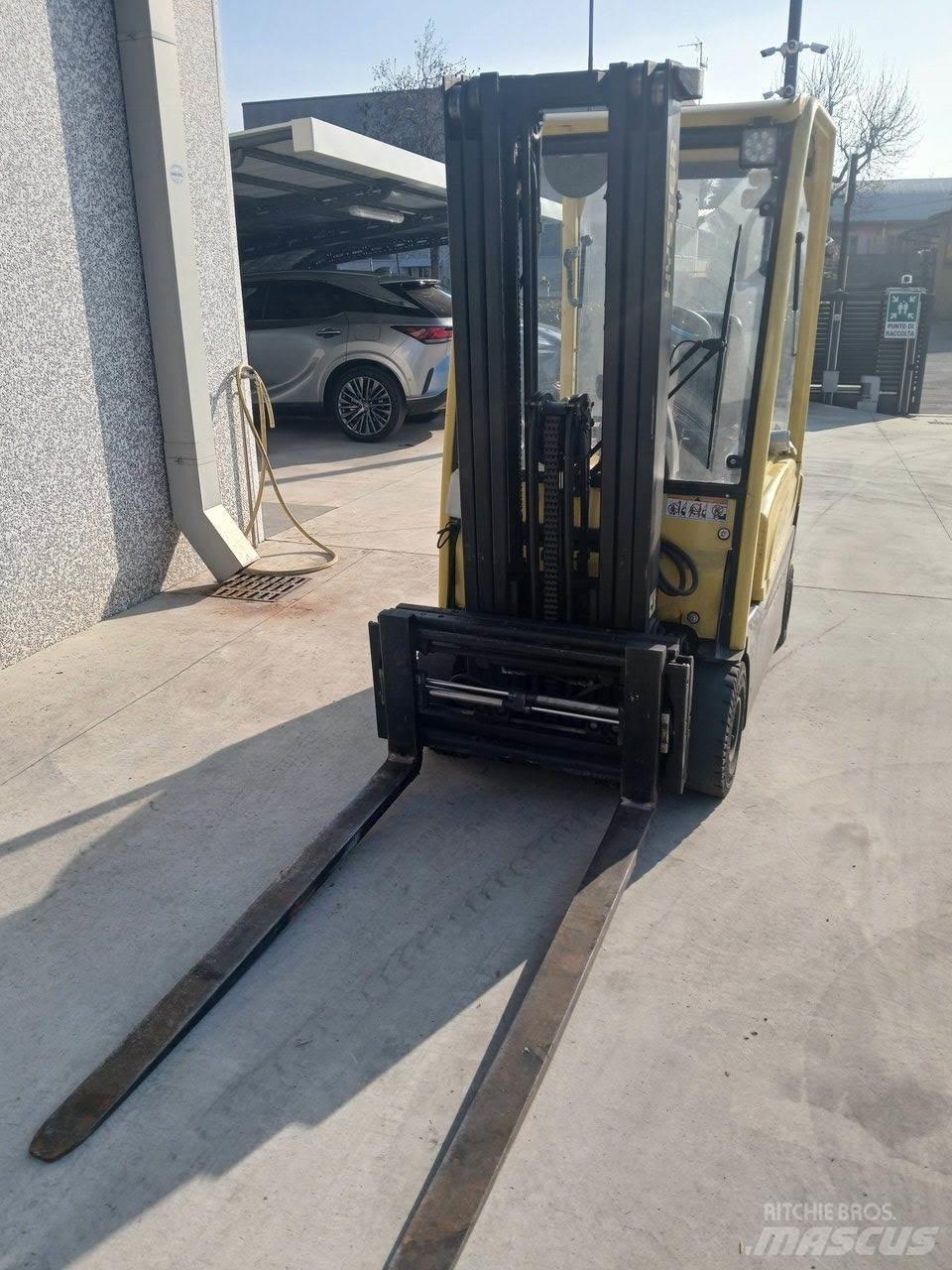 Hyster J1.6XNMWB Elektritõstukid