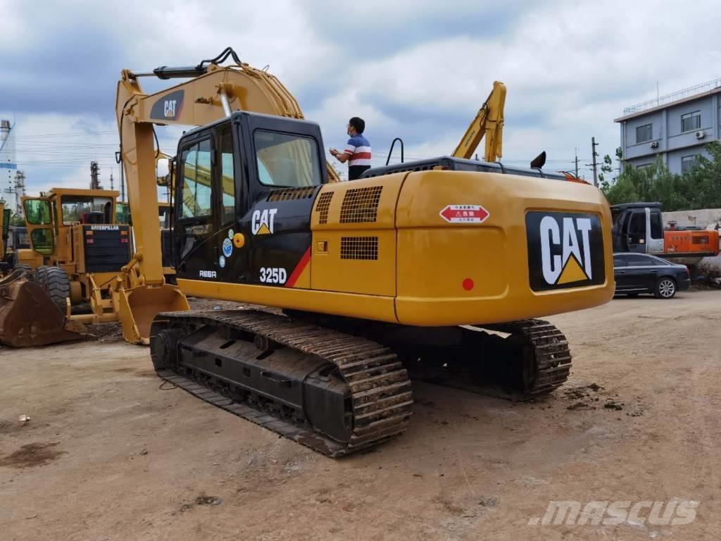 CAT 325DL Roomikekskavaatorid