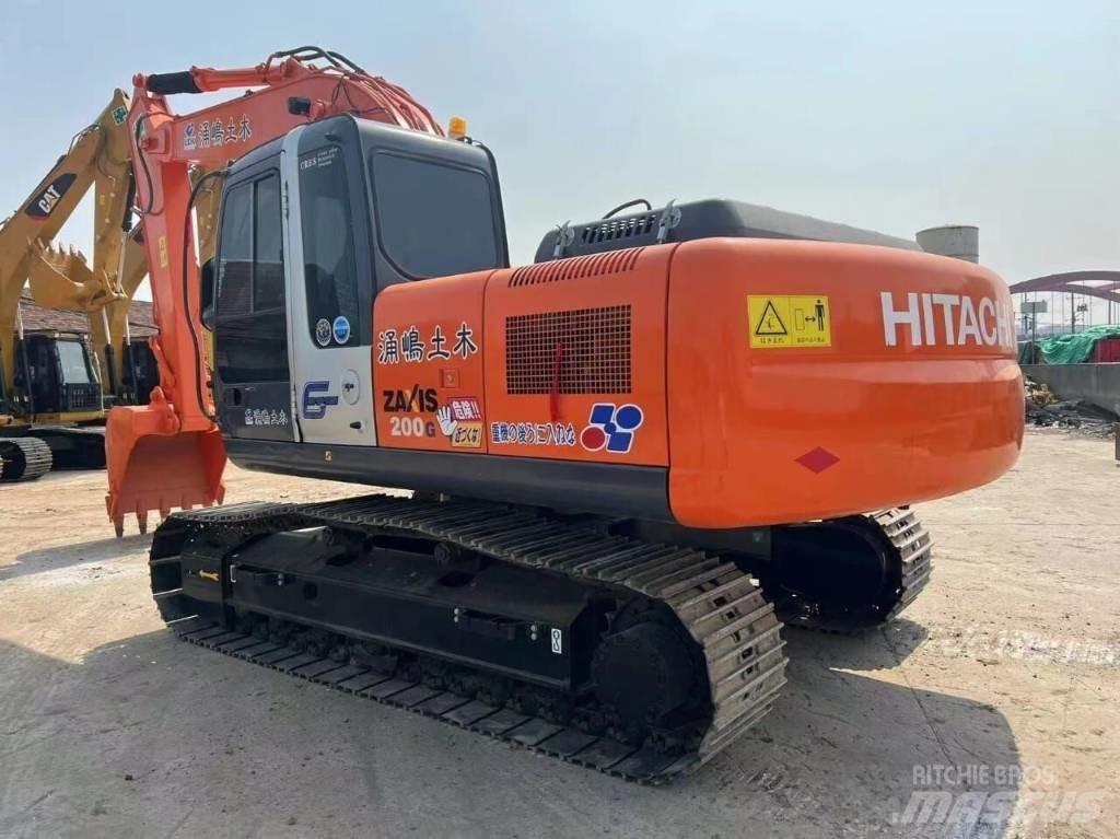 Hitachi ZX 200 Roomikekskavaatorid