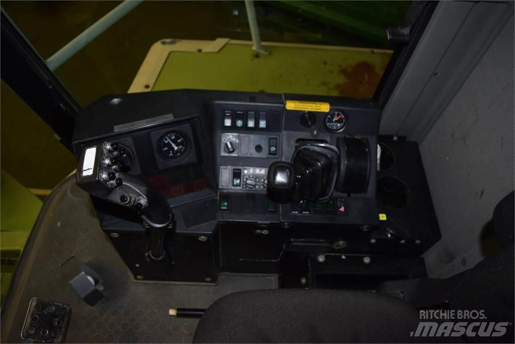 CLAAS Jaguar 820 Silokombainid