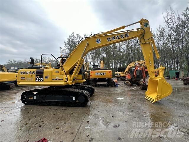 Komatsu pc200-8 Roomikekskavaatorid
