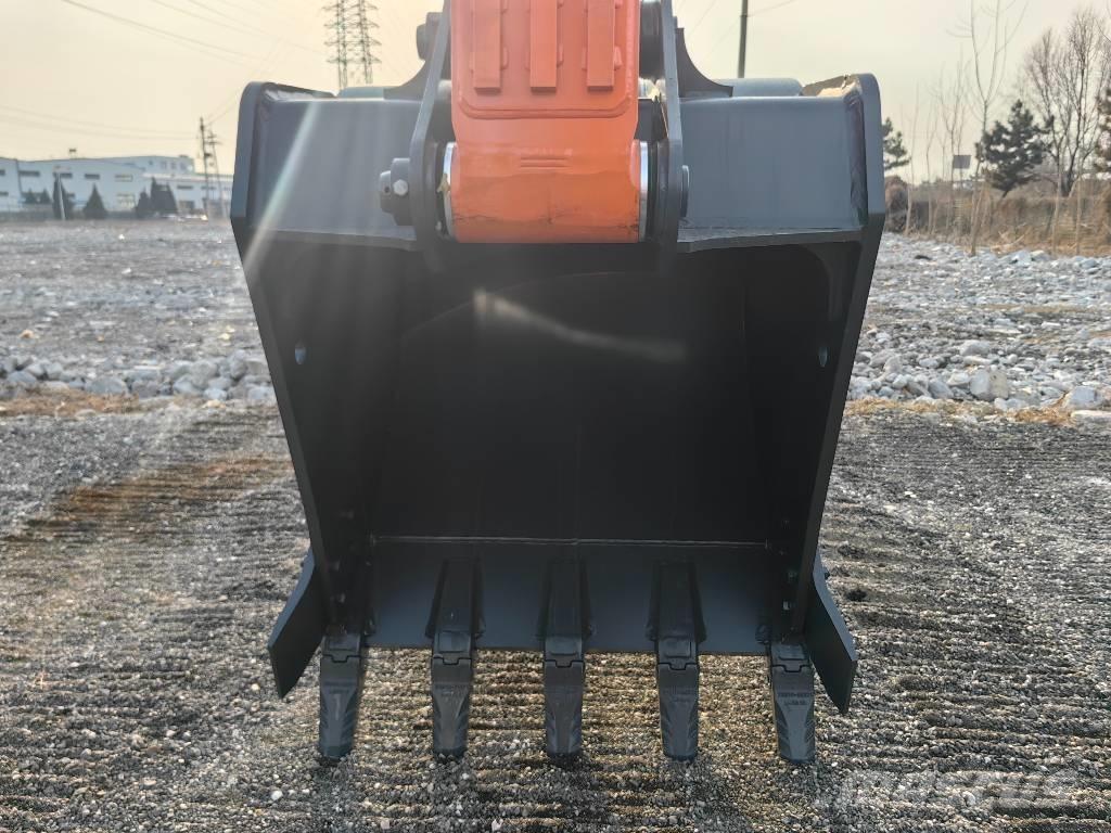 Doosan DX225 Roomikekskavaatorid