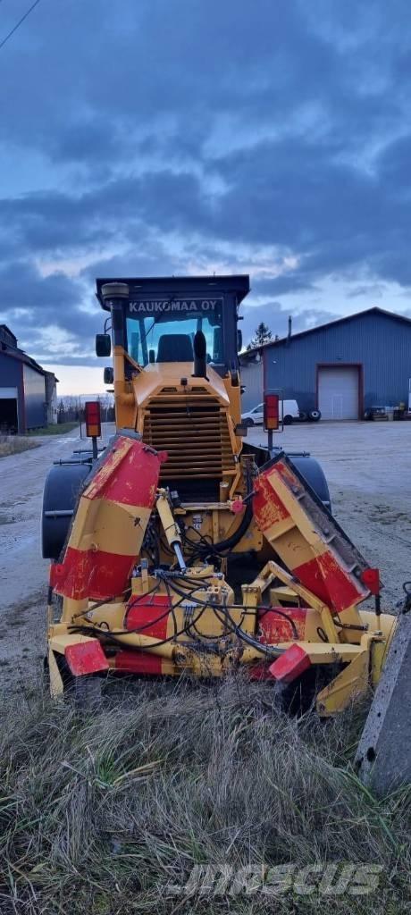 Vammas RG 181 Greiderid