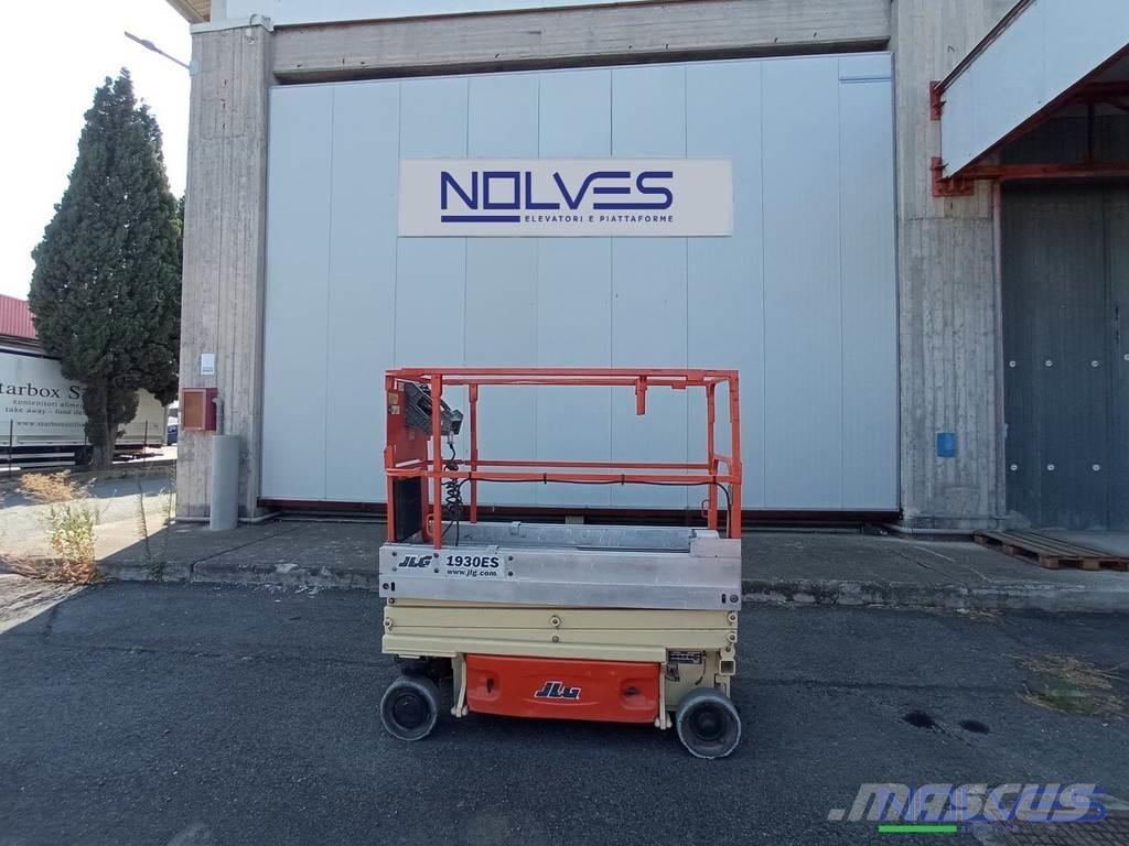 JLG 1930ES Käärtõstukid