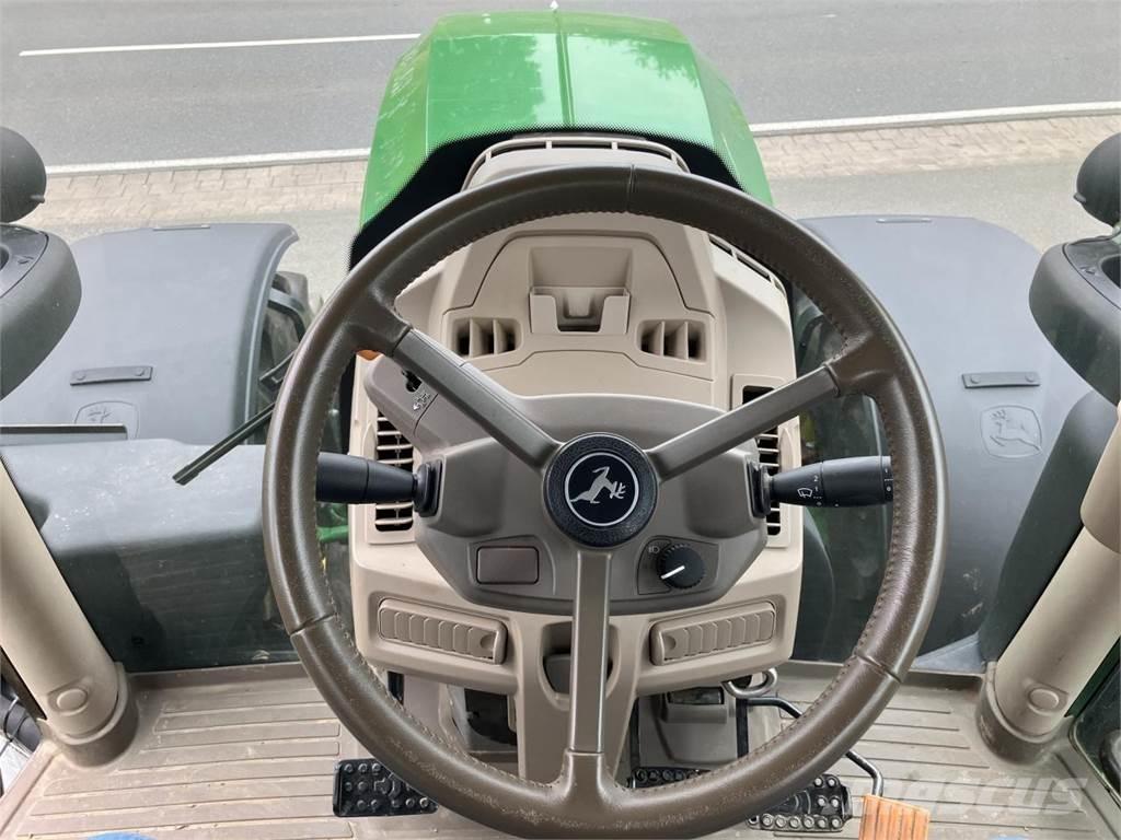 John Deere 6R 215 Traktorid