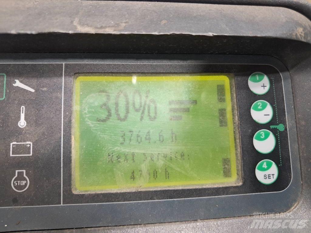 Linde D12 AP Järelkäidavad virnastajad