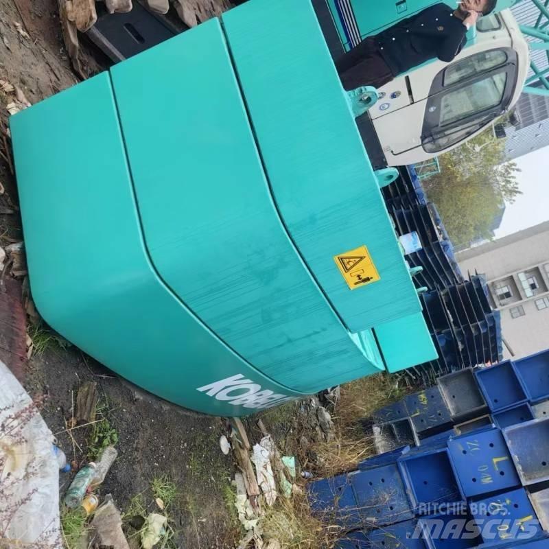 Kobelco 7080 Roomikkraanad