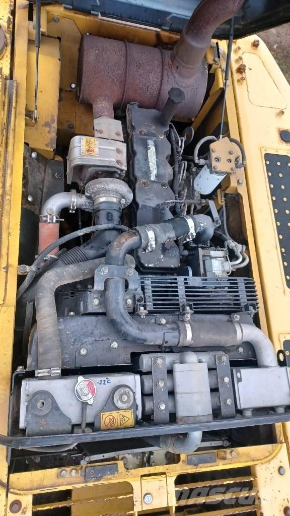 Komatsu PC 210 Roomikekskavaatorid