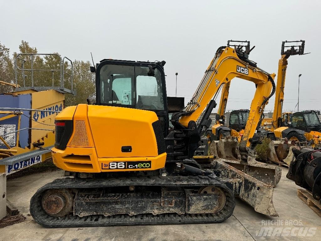 JCB 86 C-1 Väikeekskavaatorid 7t-12t