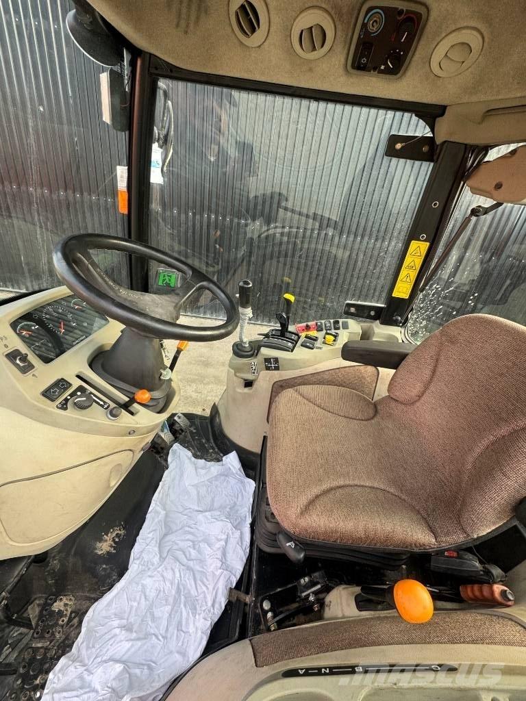 John Deere 3720 Kompakttraktorid