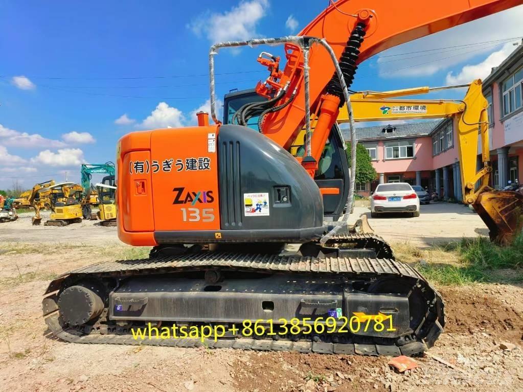 Hitachi ZX 135 US Roomikekskavaatorid