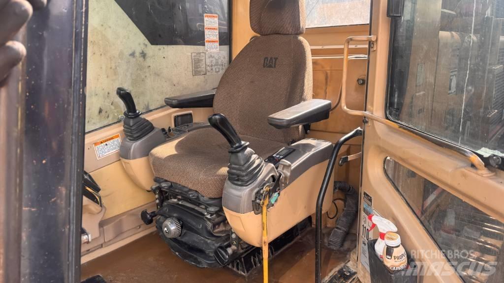 CAT 365 B L II Roomikekskavaatorid