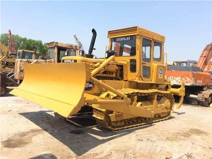 CAT D 6 D Buldooserid