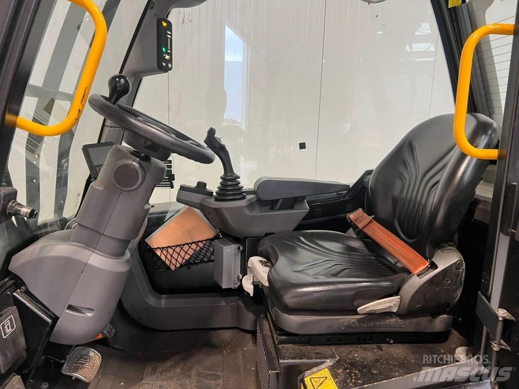 JCB TLT30-19D-2WD Diiseltõstukid