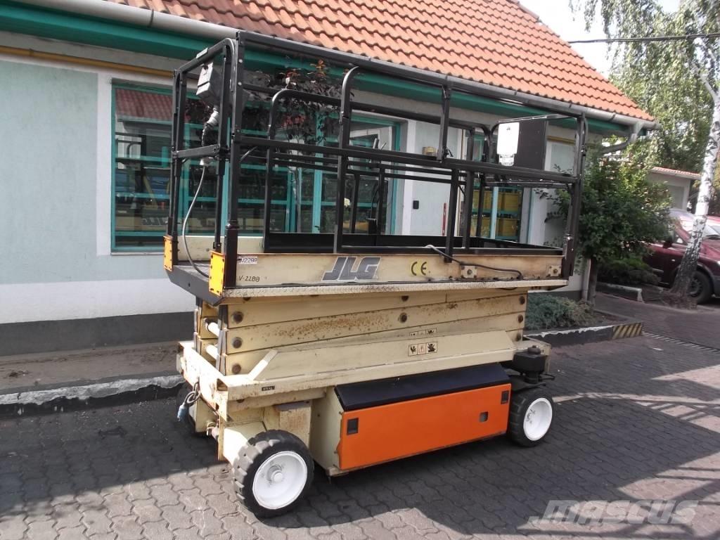 JLG 2646E      V-2288 Vertikaalsed mast tõstukid